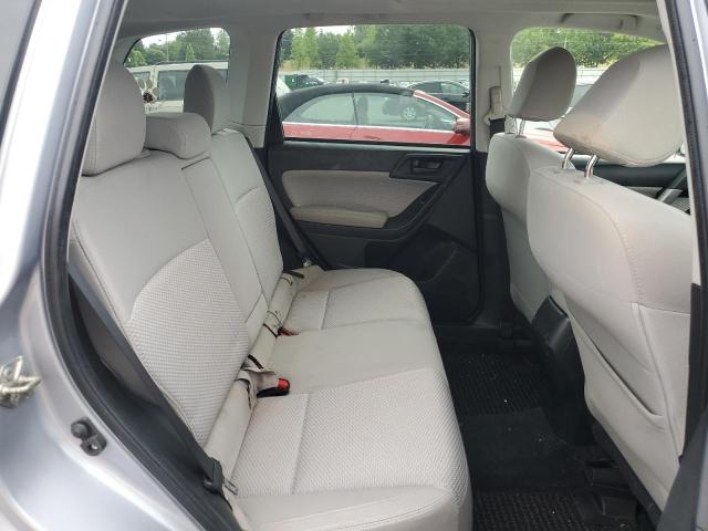 JF2SJAGC2HH807386 - 2017 SUBARU FORESTER 2.5I PREMIUM SILVER photo 10