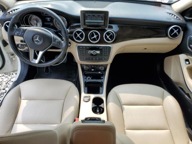 WDCTG4EB8FJ134262 - 2015 MERCEDES-BENZ GLA 250 白色 照片 8