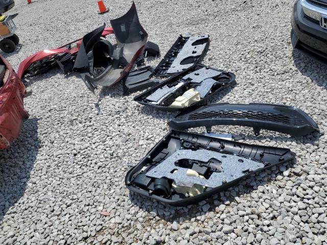 2T1BURHE9KC199057 - 2019 TOYOTA COROLLA L RED photo 12