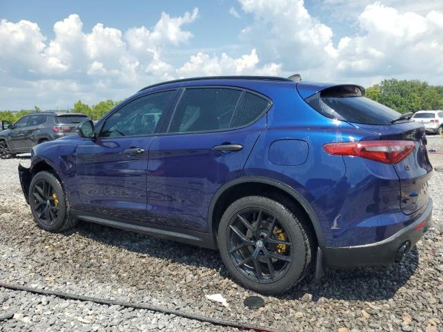 ZASFAKBN2J7B67634 - 2018 ALFA ROMEO STELVIO TI BLUE photo 2