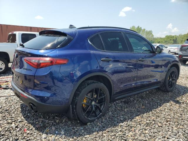 ZASFAKBN2J7B67634 - 2018 ALFA ROMEO STELVIO TI BLUE photo 3