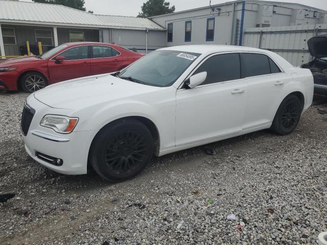 2013 CHRYSLER 300, 