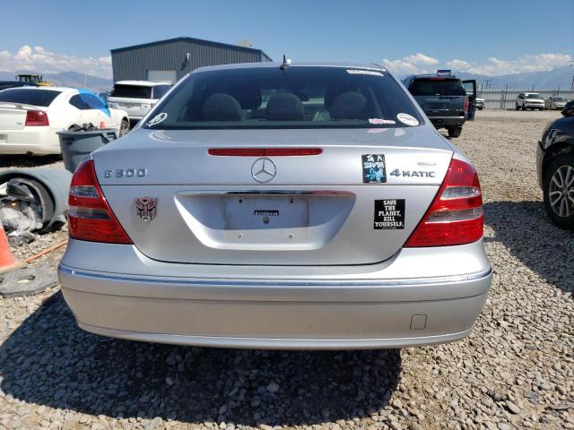 WDBUF83J56X200051 - 2006 MERCEDES-BENZ E 500 4MATIC SILVER photo 6