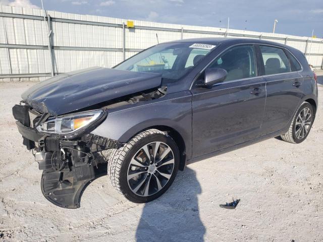 KMHH35LE5JU016599 - 2018 HYUNDAI ELANTRA GT GRAY photo 1