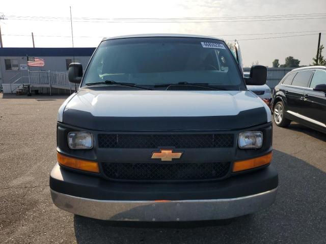 1GCZGHFG2G1253427 - 2016 CHEVROLET EXPRESS G3 თეთრი ფოტო 5