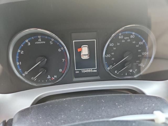 JTMRFREVXGJ102358 - 2016 TOYOTA RAV4 XLE WHITE photo 9