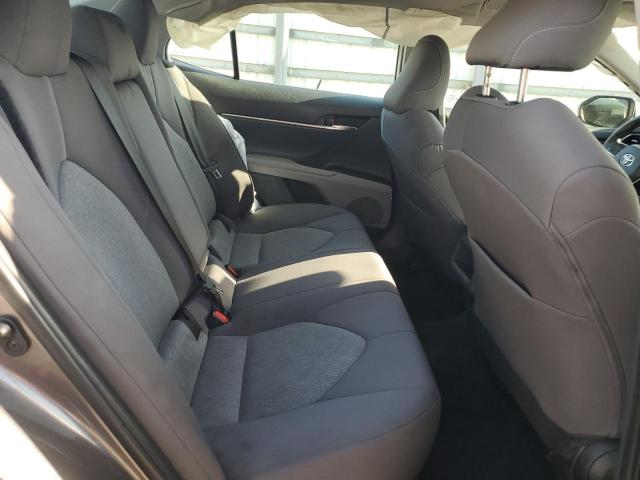 4T1C11AK2PU131784 - 2023 TOYOTA CAMRY LE GRAY photo 10