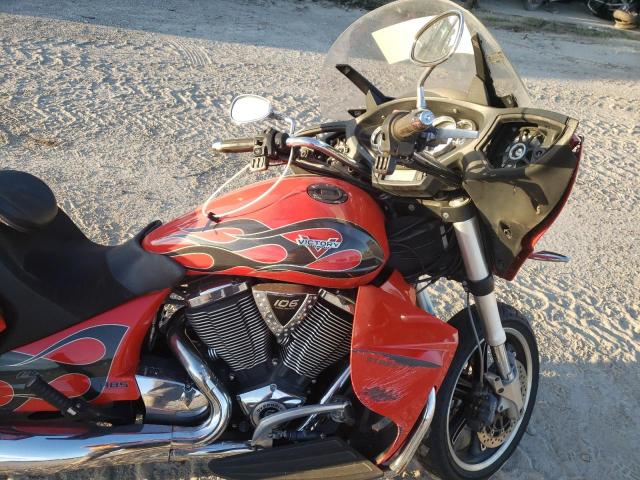 5VPDW36N5F3044573 - 2015 VICTORY MOTORCYCLES CROSS COUN Rojo foto 5