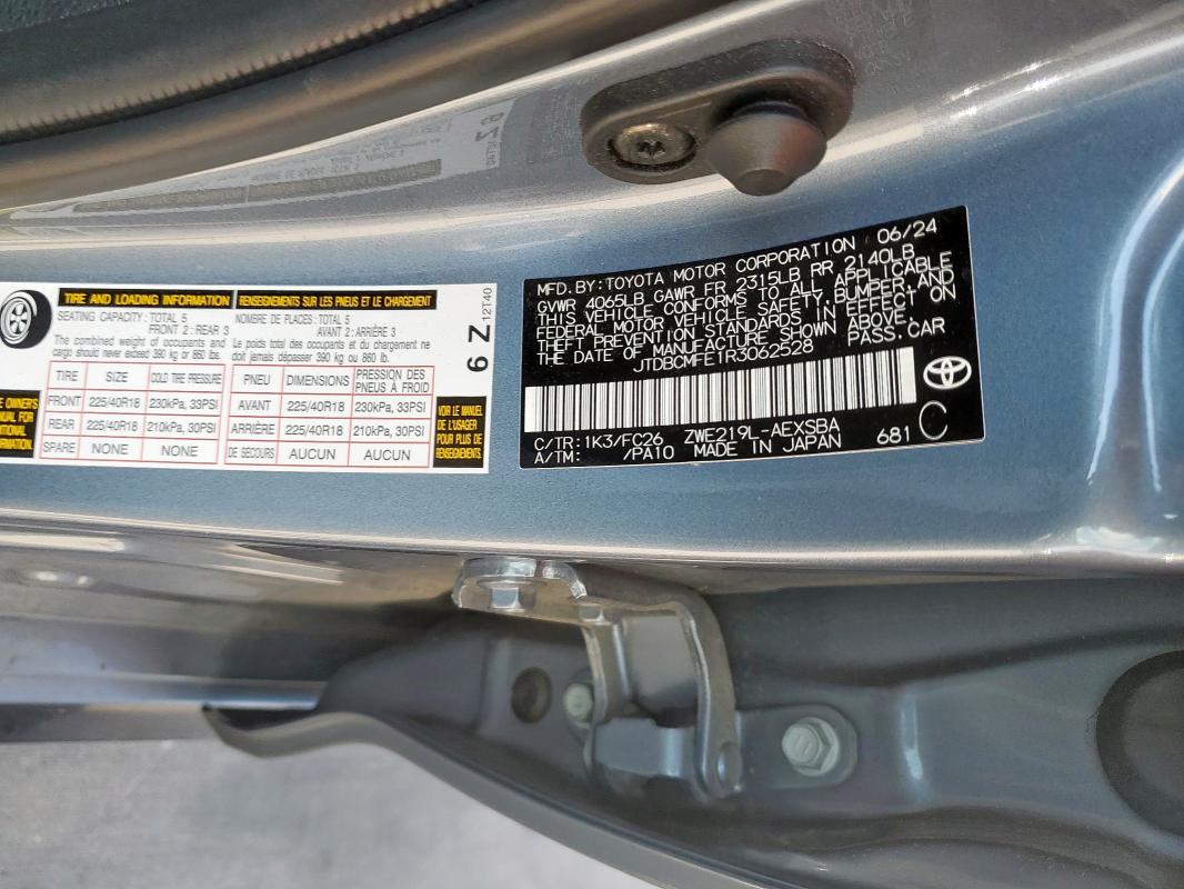 JTDBCMFE1R3062528 - 2024 TOYOTA COROLLA LE 灰色 照片 13