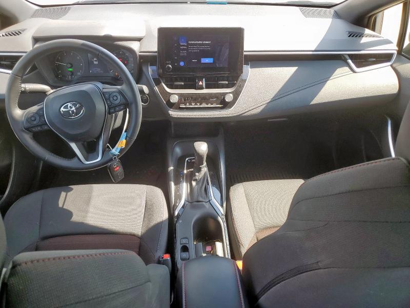 JTDBCMFE1R3062528 - 2024 TOYOTA COROLLA LE 灰色 照片 8