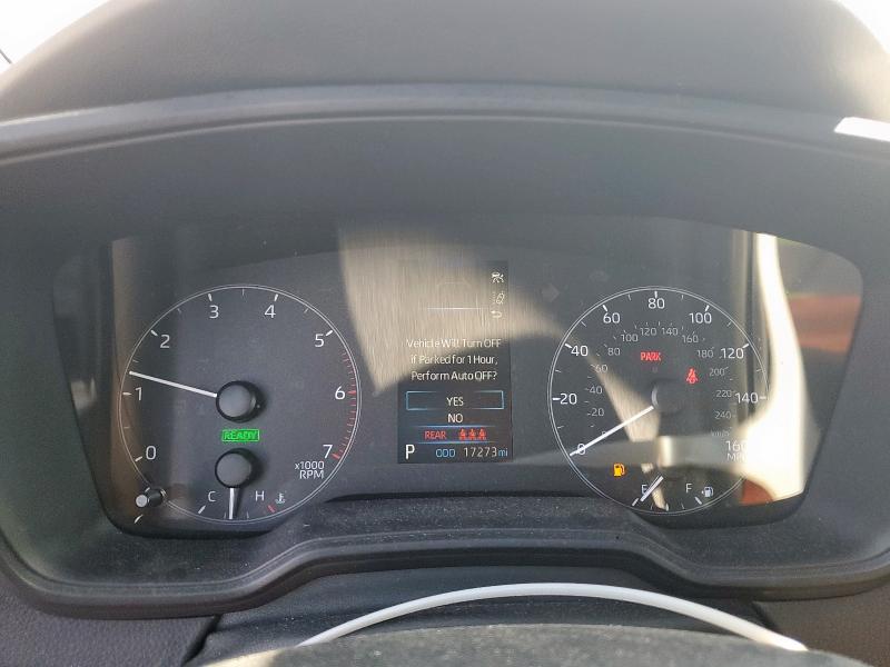 JTDBCMFE1R3062528 - 2024 TOYOTA COROLLA LE 灰色 照片 9