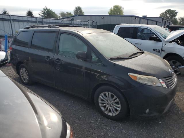 5TDYK3DC5BS098350 - 2011 TOYOTA SIENNA XLE BLACK photo 4