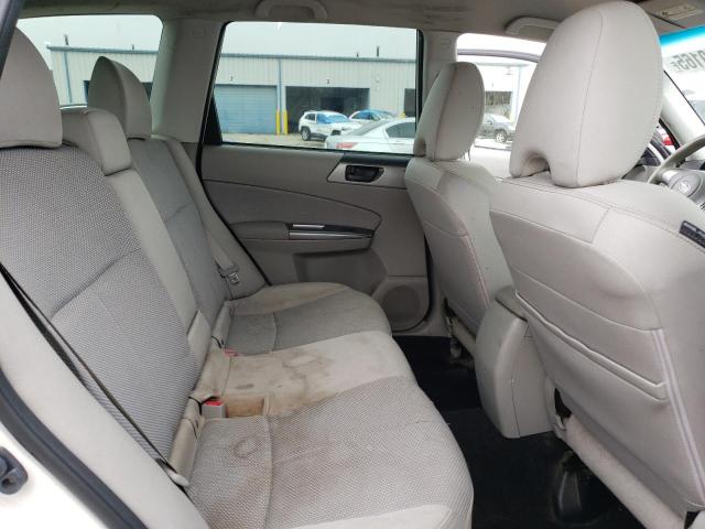 JF2SHABC2CH408070 - 2012 SUBARU FORESTER 2.5X WHITE photo 11