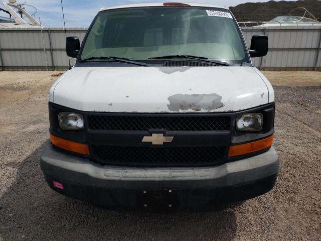 1GCWGFCA8C1104134 - 2012 CHEVROLET EXPRESS G2 WHITE photo 12