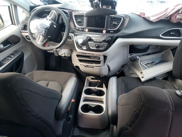 2C4RC1CG2RR149915 - 2024 CHRYSLER VOYAGER LX SILVER photo 8