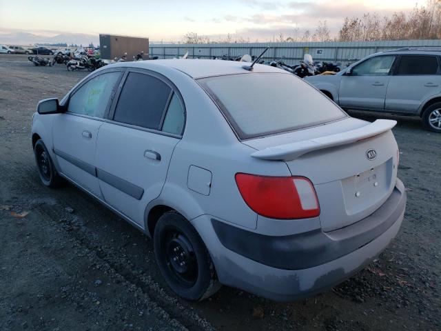 KNADE223096449921 - 2009 KIA RIO BASE SILVER photo 3