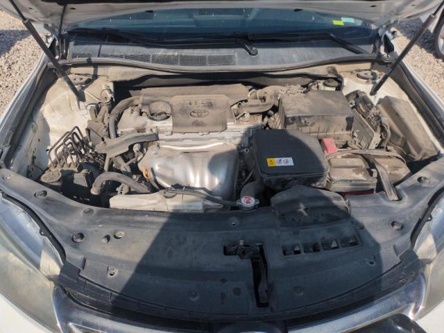4T1BF1FK1HU449029 - 2017 TOYOTA CAMRY LE WHITE photo 11