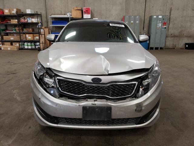 KNAGR4A67B5166517 - 2011 KIA OPTIMA SX SILVER photo 5