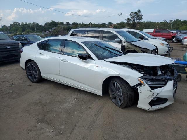 19UUB5F5XPA000475 - 2023 ACURA TLX TECH A WHITE photo 4