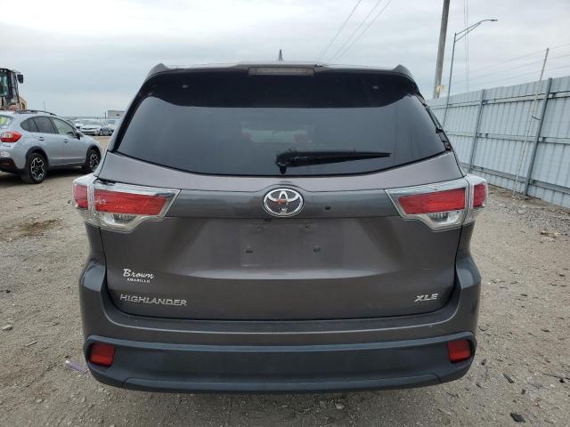 5TDKKRFH5GS141920 - 2016 TOYOTA HIGHLANDER XLE GRAY photo 6