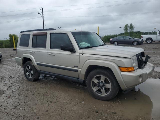 1J8HH48NX8C156598 - 2008 JEEP COMMANDER SPORT Արծաթագույն լուսանկար 4