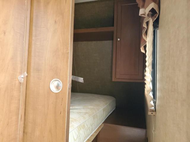 5SFPB3326GE301017 - 2016 HEARTLAND PROWLER ორფეროვანი ფოტო 5