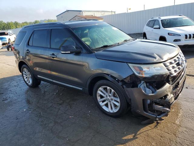 1FM5K7D88HGA40611 - 2017 FORD EXPLORER XLT 灰色 照片 4