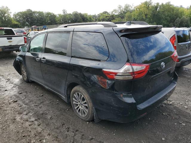 5TDYZ3DC3JS948695 - 2018 TOYOTA SIENNA XLE BLACK photo 2