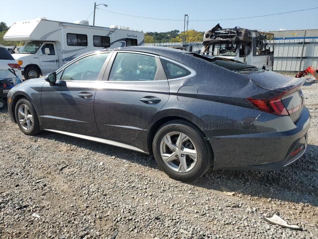 5NPEG4JA2LH035257 - 2020 HYUNDAI SONATA SE GRAY photo 2