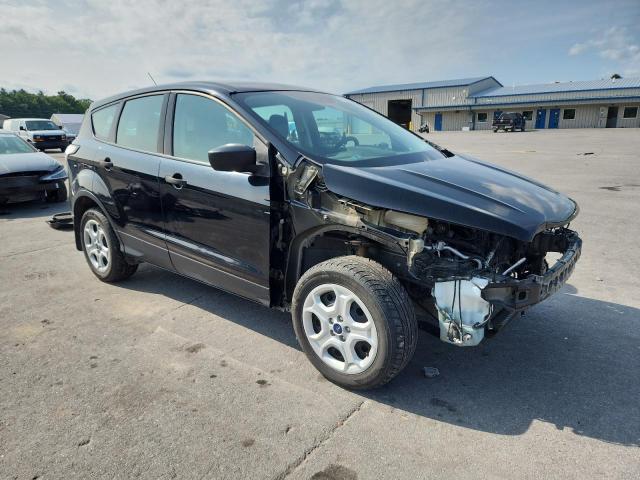 1FMCU0F77JUA46131 - 2018 FORD ESCAPE S შავი ფოტო 4