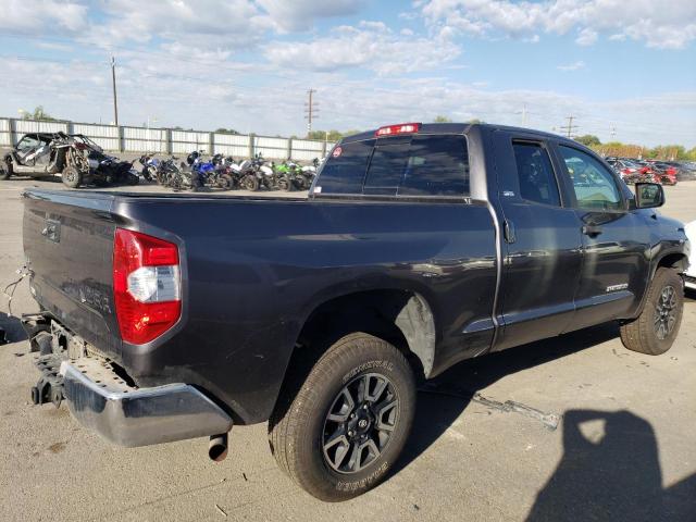 5TFUM5F11FX061375 - 2015 TOYOTA TUNDRA DOUBLE CAB SR/SR5 GRAY photo 3