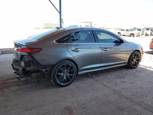 5NPE34AF9KH786068 - 2019 HYUNDAI SONATA LIMITED 银色 照片 3