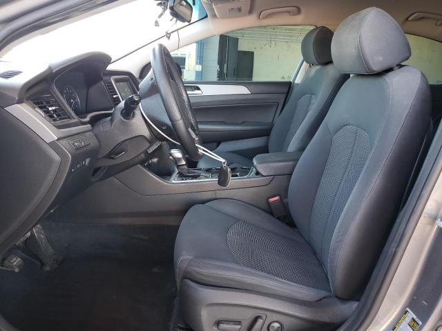 5NPE34AF9KH786068 - 2019 HYUNDAI SONATA LIMITED 银色 照片 7