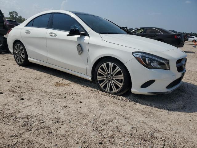 WDDSJ4EB1JN640879 - 2018 MERCEDES-BENZ CLA 250 WHITE photo 4