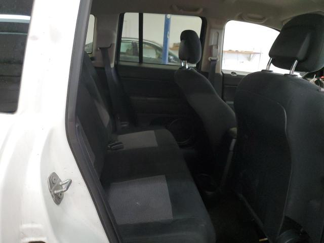 1C4NJDBB7GD661956 - 2016 JEEP COMPASS SPORT Blanc photo 11