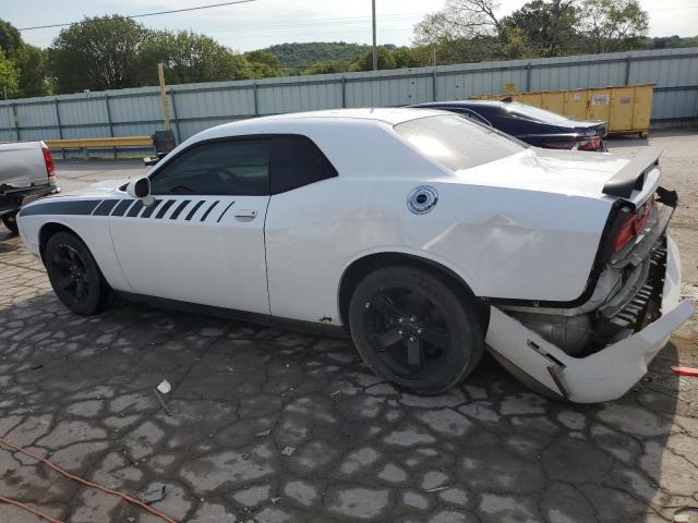 2C3CDYAG6CH268681 - 2012 DODGE CHALLENGER SXT WHITE photo 2