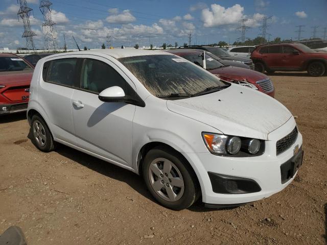 1G1JA6SH6E4216810 - 2014 CHEVROLET SONIC LS თეთრი ფოტო 4