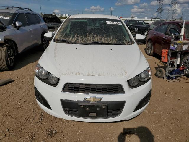 1G1JA6SH6E4216810 - 2014 CHEVROLET SONIC LS თეთრი ფოტო 5