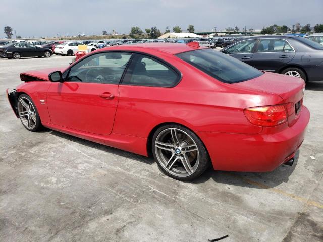 WBAKG1C51CE839595 - 2012 BMW 335 I SULEV RED photo 2