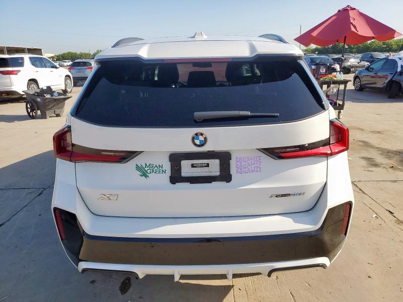 WBX73EF01P5W76838 - 2023 BMW X1 XDRIVE28I WHITE photo 6