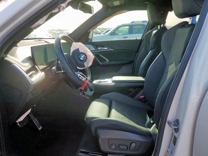 WBX73EF01P5W76838 - 2023 BMW X1 XDRIVE28I WHITE photo 7