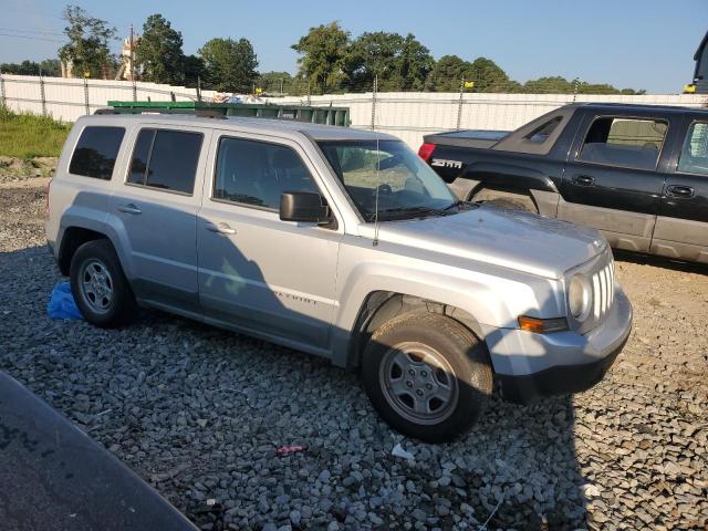 1J4NT1GA8BD230182 - 2011 JEEP PATRIOT SPORT SILVER photo 4