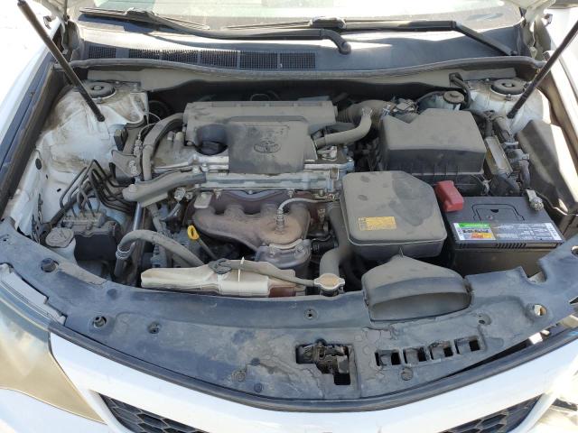 4T1BF1FK1CU588943 - 2012 TOYOTA CAMRY BASE WHITE photo 11