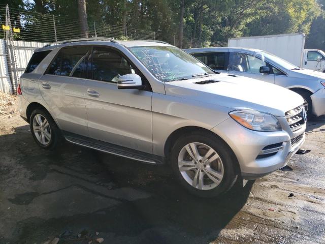 4JGDA5HBXDA123463 - 2013 MERCEDES-BENZ ML 350 4MATIC SILVER photo 4