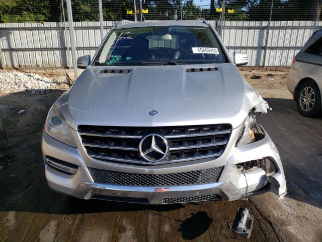 4JGDA5HBXDA123463 - 2013 MERCEDES-BENZ ML 350 4MATIC SILVER photo 5