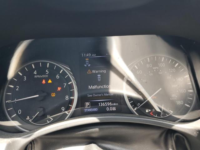 JN1EV7AR0JM610006 - 2018 INFINITI Q50 LUXE 银色 照片 17