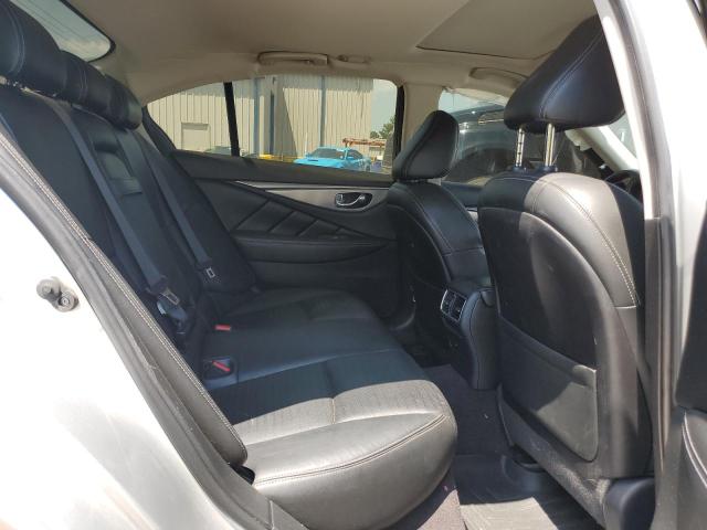 JN1EV7AR0JM610006 - 2018 INFINITI Q50 LUXE 银色 照片 19