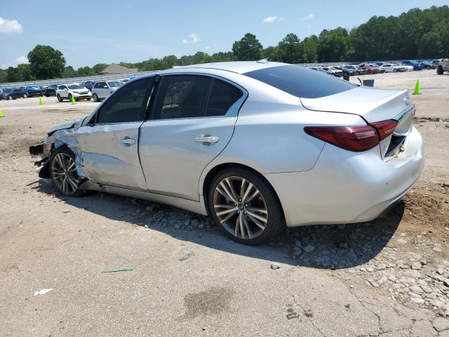 JN1EV7AR0JM610006 - 2018 INFINITI Q50 LUXE 银色 照片 4