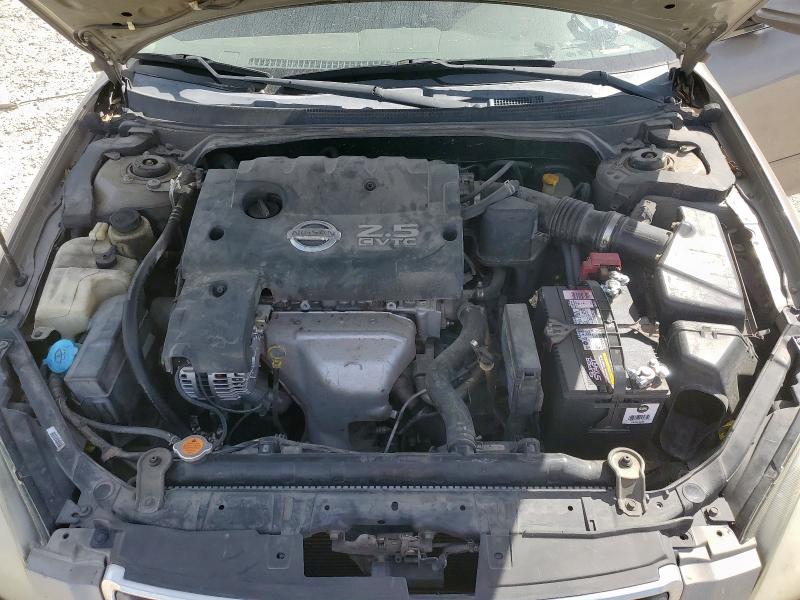 1N4AL11D33C251221 - 2003 NISSAN ALTIMA BASE TAN photo 11