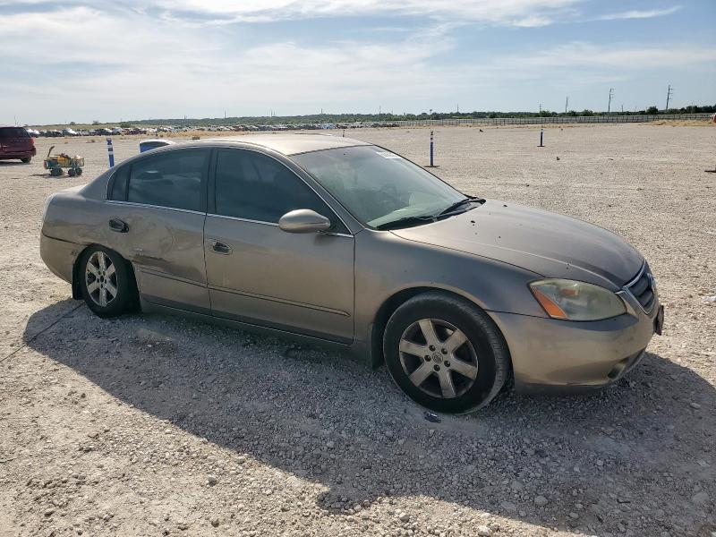 1N4AL11D33C251221 - 2003 NISSAN ALTIMA BASE TAN photo 4